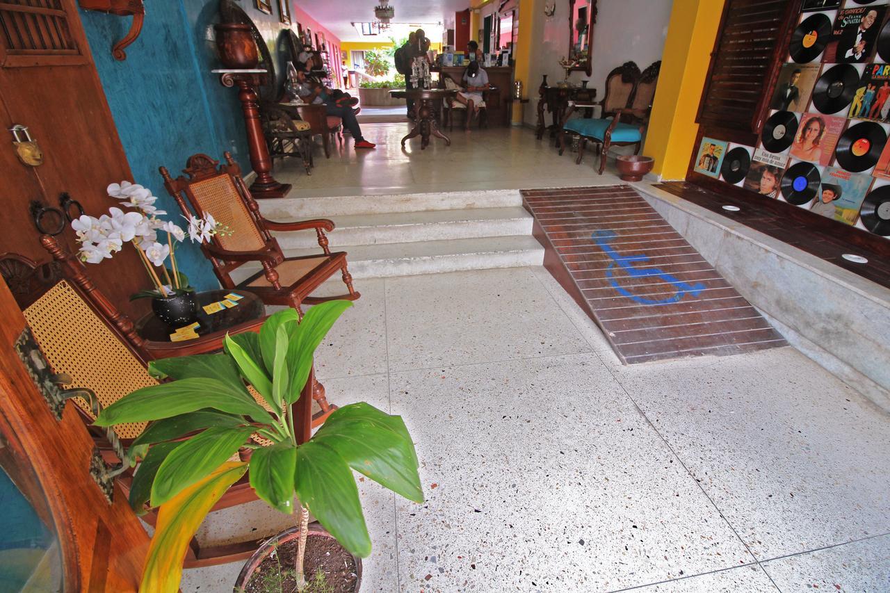 Hotel Mary Carmen โกซูเมล ภายนอก รูปภาพ